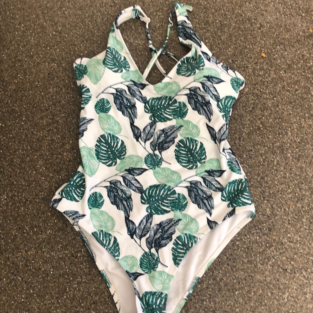 One piece bathing suit